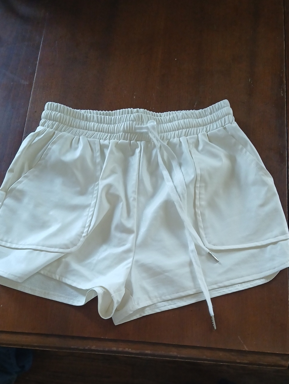 Like New GRaffiti White Elastic Drawstring Athletic Shorts Size S
